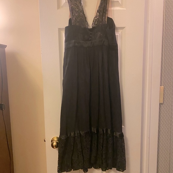 BCBG MaxAzria Silk Lace Maxi Dress Sz 10 - Picture 5 of 15